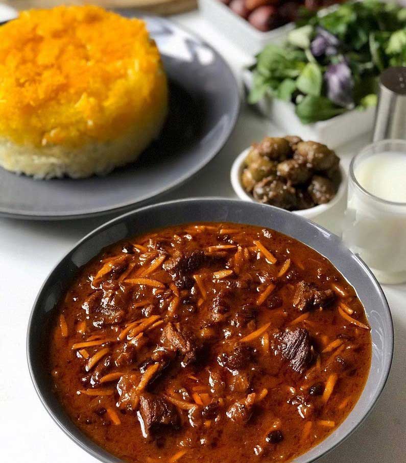 خورشت پیاز و گوشت